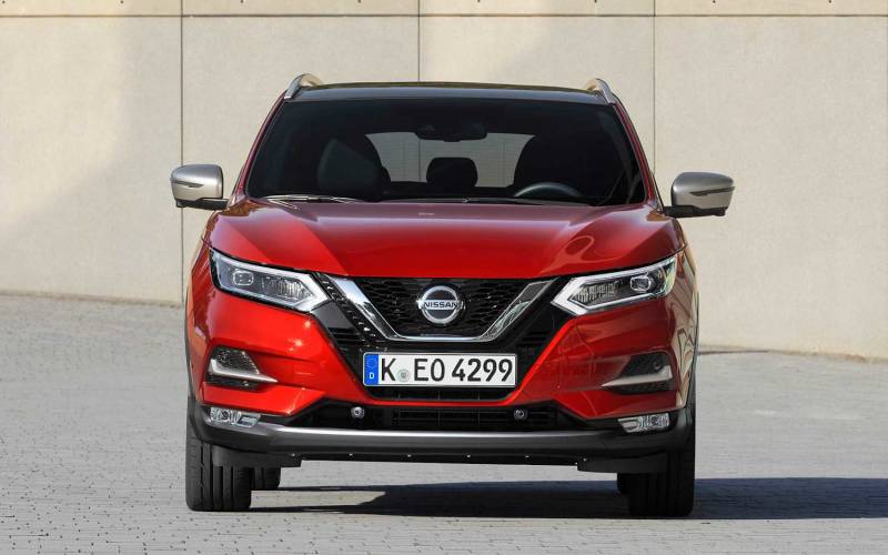 Comparison - Nissan Qashqai Tekna 2019 - vs - BMW X1 xDrive28i 2020 ...
